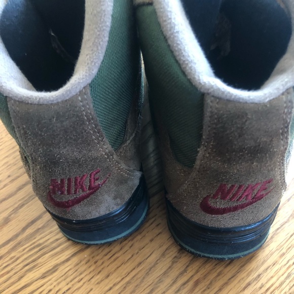 90s Nike Boots